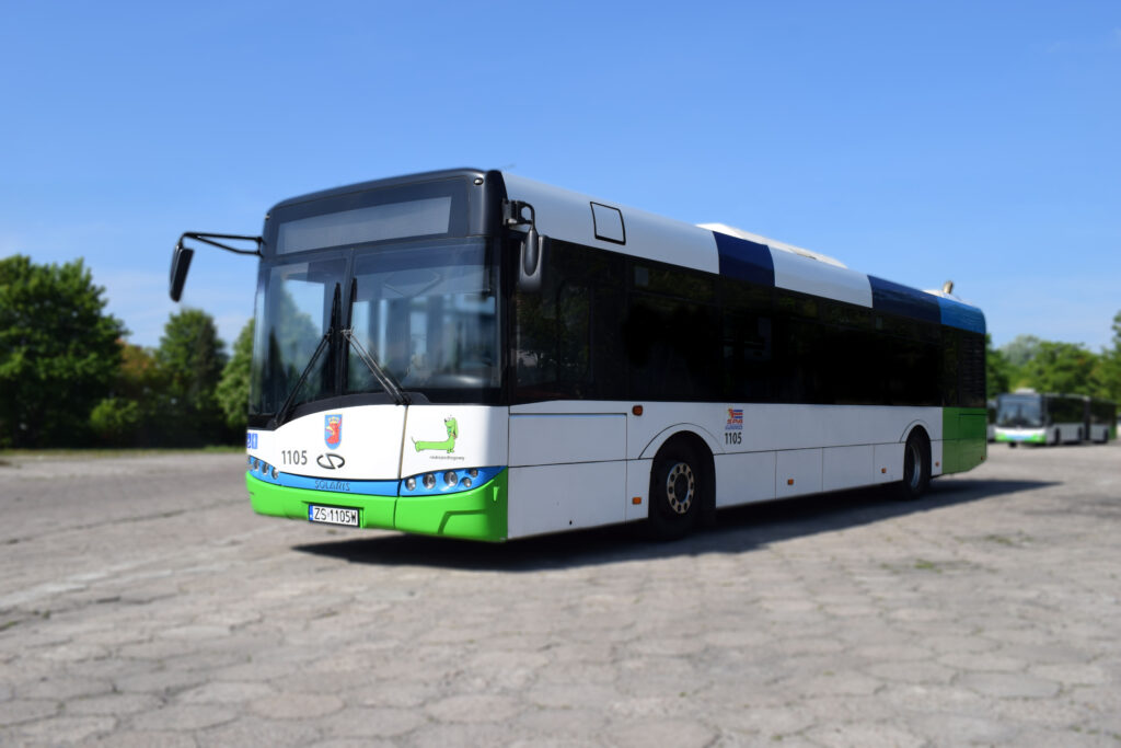 Niskopodłogowy autobus miejski Solaris Urbino 12